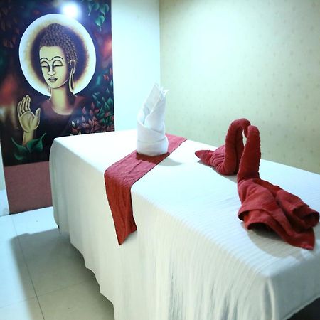 Chandīgarh Hotel Rajshree & Spa מראה חיצוני תמונה