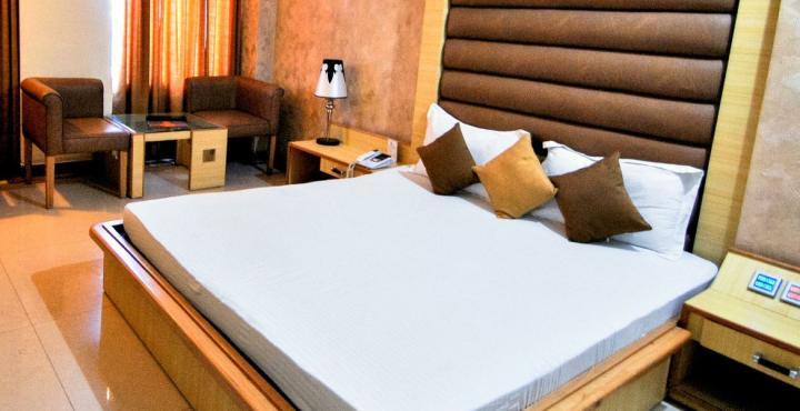 Chandīgarh Hotel Rajshree & Spa מראה חיצוני תמונה