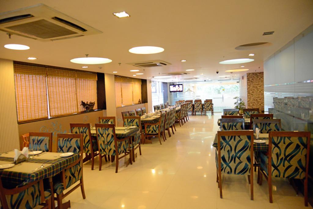 Chandīgarh Hotel Rajshree & Spa מראה חיצוני תמונה