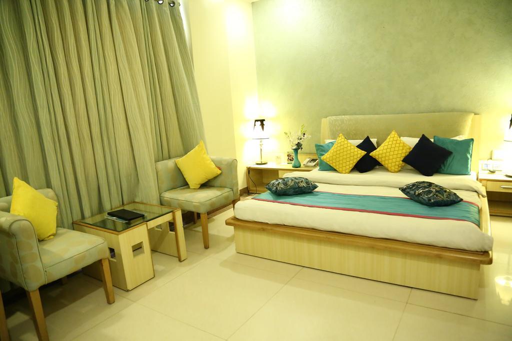 Chandīgarh Hotel Rajshree & Spa מראה חיצוני תמונה