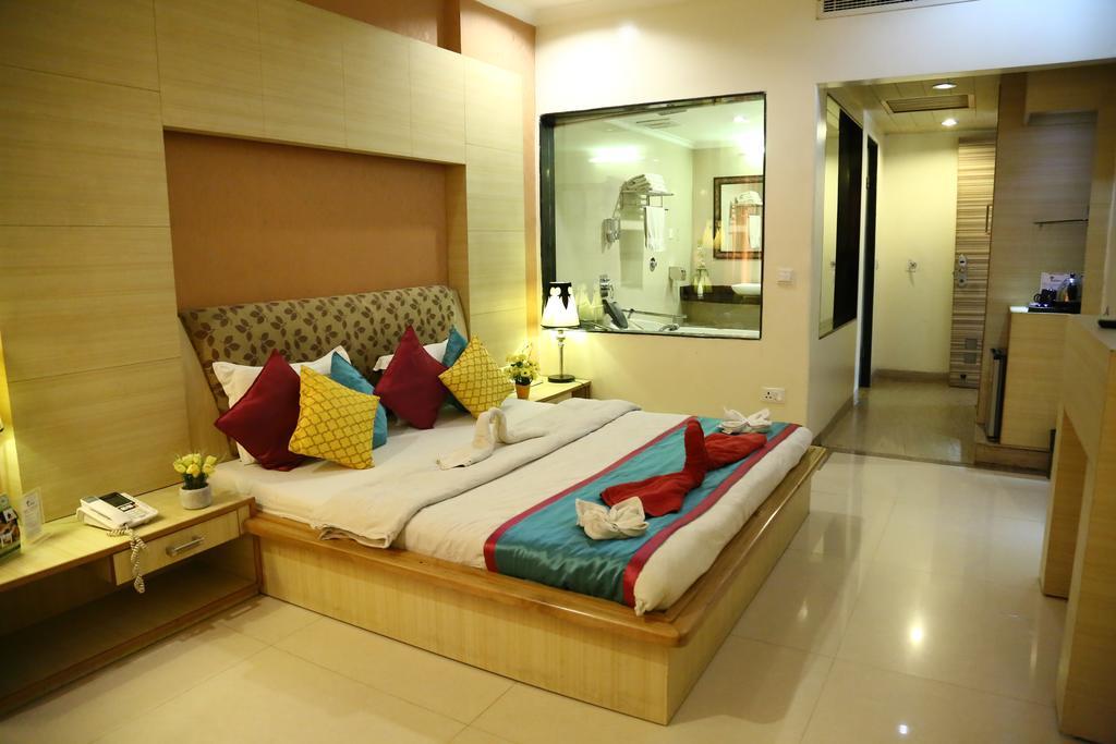 Chandīgarh Hotel Rajshree & Spa מראה חיצוני תמונה